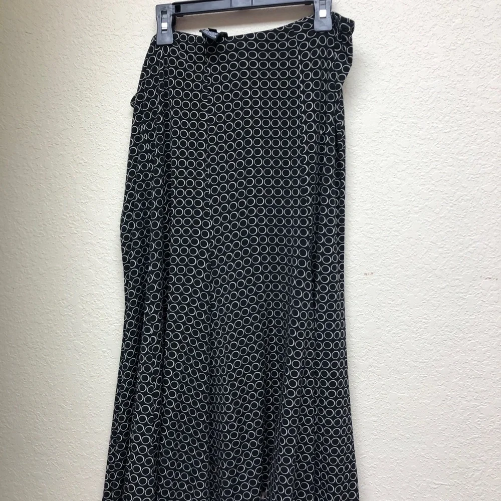Black Circle Print  Women's Skirt by Chapter One XLarge